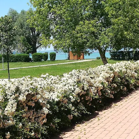 Apartament Siraly
