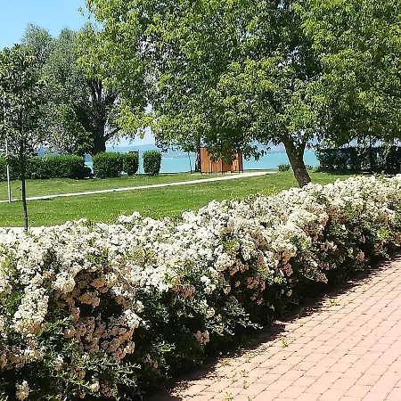 Apartament Siraly