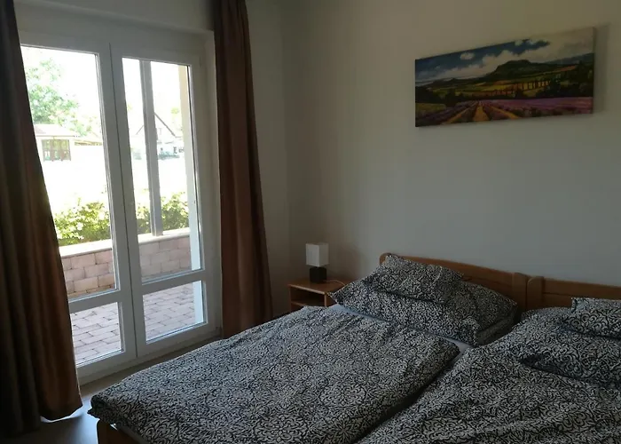 Apartment Siraly