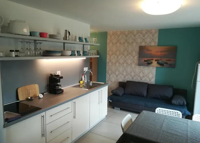 Siraly Lägenhet Zamárdi
